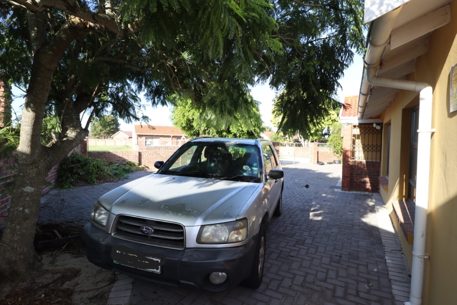 3 Bedroom Property for Sale in Greenshields Park Eastern Cape